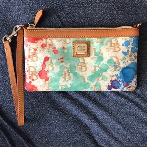 Dooney & Bourke wristlet
